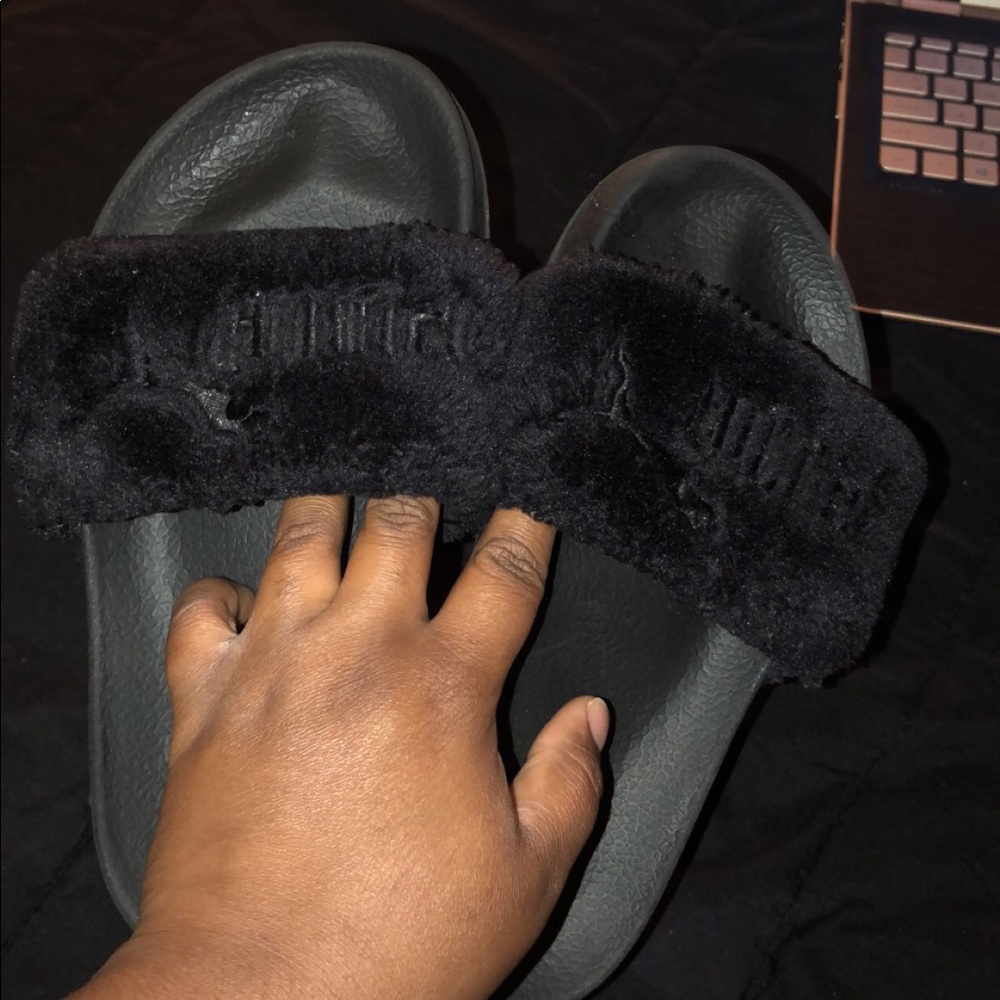 FENTY PUMA SLIDES